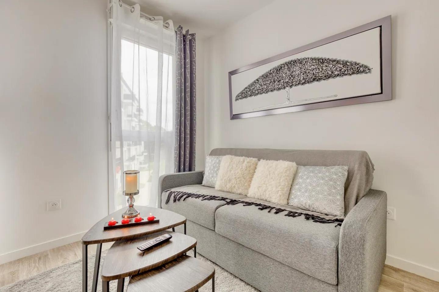 Bulle De Tranquillite A La Garenne Apartment